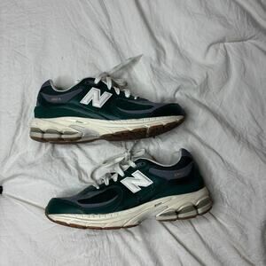 New Balance 2002R Nightwatch Green Vintage Leather